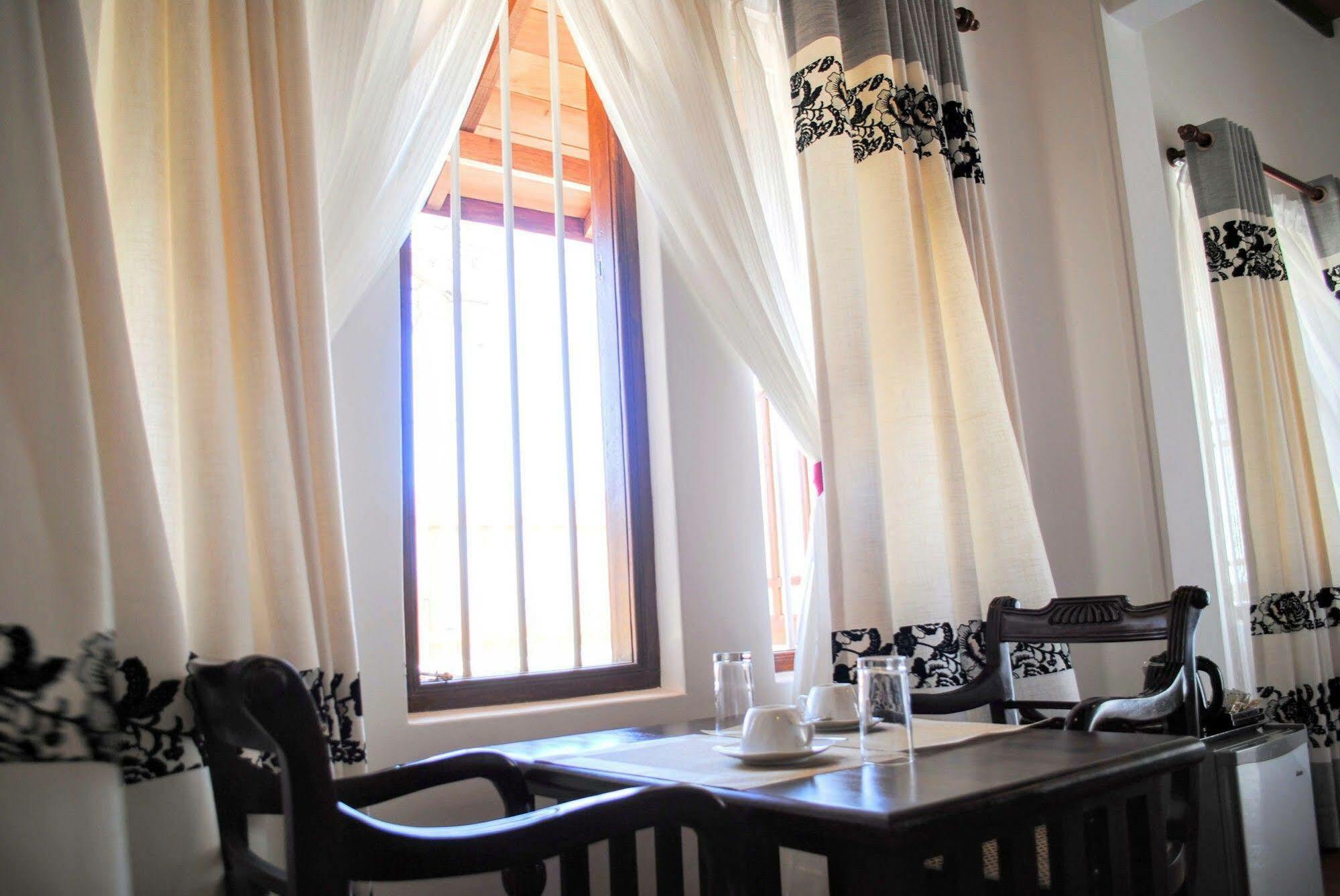 Miura Dutch Edge Hotel Negombo Luaran gambar